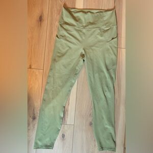 Women’s NWOT Fabletic PureLuxe Leggings M